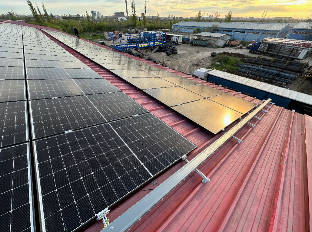 Schneider Electric a implementat o solutie fotovoltaica de ultima generatie_1