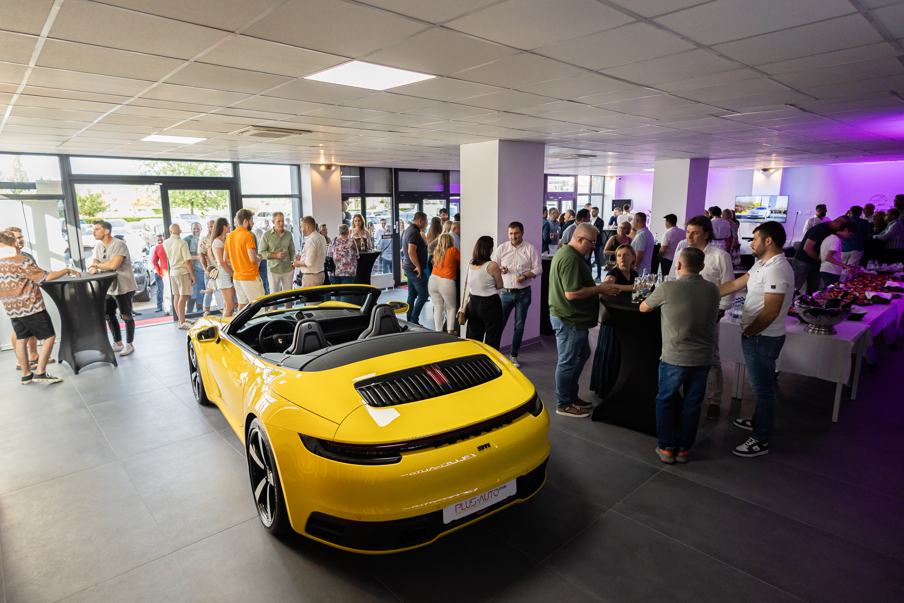 Un nou showroom Plus Autotrade deschis la Oradea