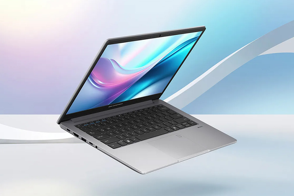 Noua serie de laptopuri ASUS ExpertBook P1