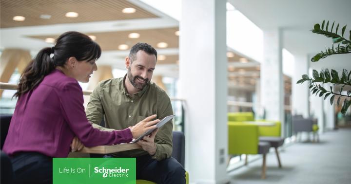 Schneider Electric lansează Senzori de particule (PM) pentru monitorizarea calității aerului din gama SpaceLogic Living Space